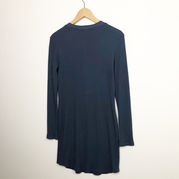 𝅺MONROW  L Blue waffle knit Henley dress - Picture 9 of 12